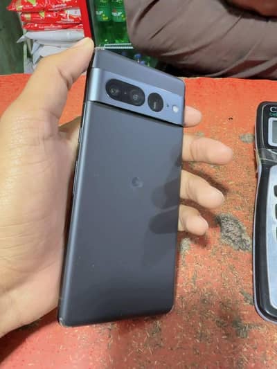 google pixel 7pro black color 12/128