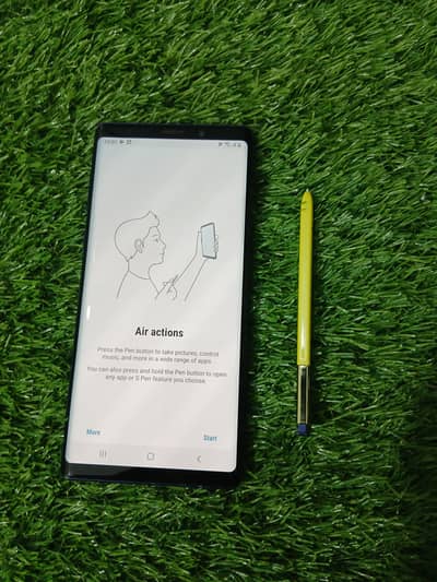 Samsung Mobile Note 9 (Samsung Galaxy Note 9) with S Pen conditon 9/10