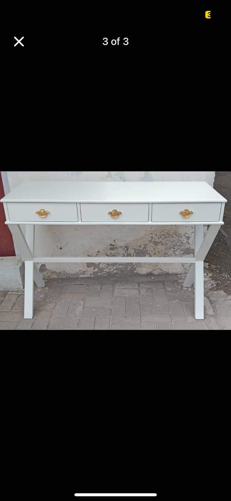 Console table 0