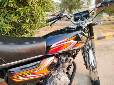 Bike 2022 Model CALL,03147608930