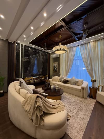 Lucky One Apartment 3 Bed DD *Code(15449)*