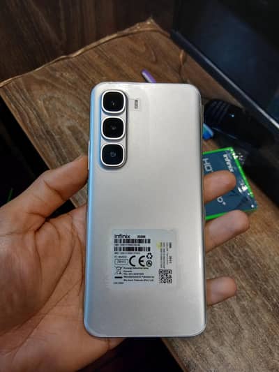 INFINIX HOT 60 PRO PLUS