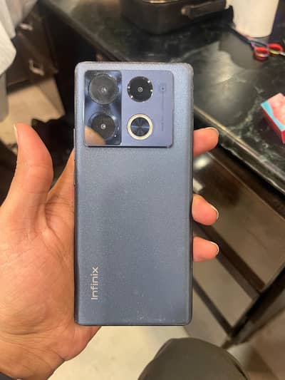 Infinix Note 40 pro 12/256 with box
