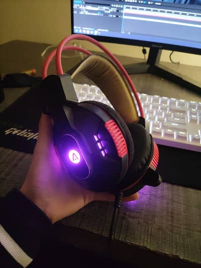 Vertigo Gaming Headset with Mic Wired