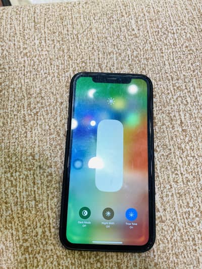 Iphone xr  add reAd