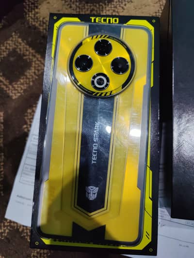 tecno spark 30 bumblebee edition