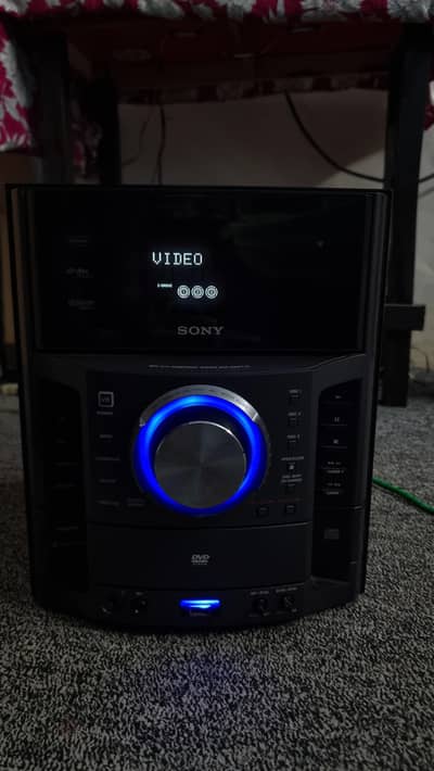 SONY MHC-GZR777D HOME THREATURE IN SUPERB CONDITION