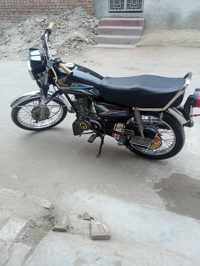 Honda 125 2011 model tyaar total complete