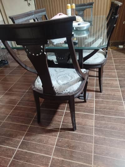 dining table urgent sale contact number 03082956935