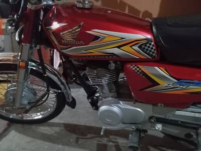 Honda CG 125 2025