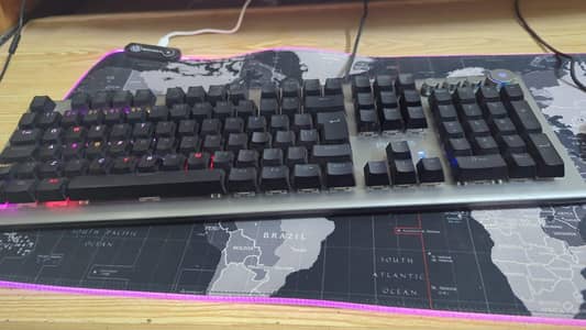 philips mechnical RGB Gaming keyboard with box.