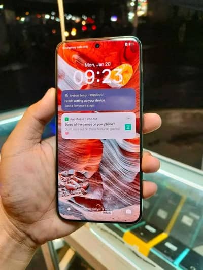 Realme 14 Pro Plus 12 gb ram 256 gb Momery 03326744685