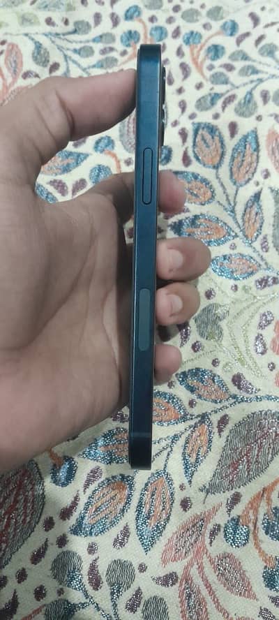 Ip 12 all ok koi masla nai 10 by 10 phone ha