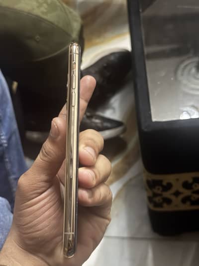 iPhone 11 Pro Max 256gb pta doul physical apppwrd ha