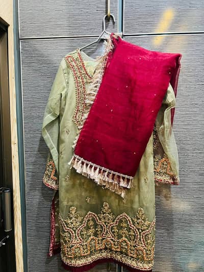 Arwias brand net embroide new suit medium size