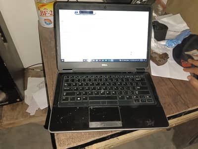 Dell laptop core I7 4generation 4gb memory