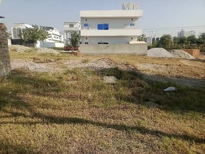 F-18 Faisal Town Rawalpindi, Residential Plot surrounded by houses
