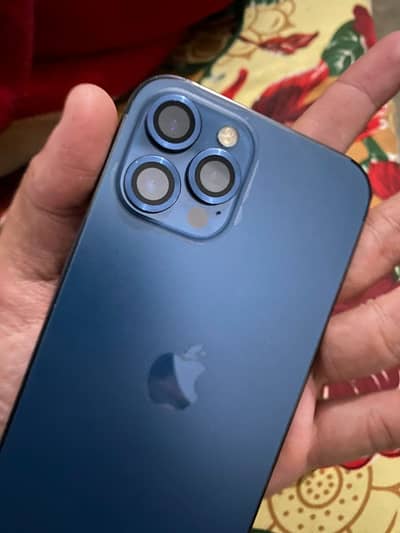 12 Pro Max Argent Sell