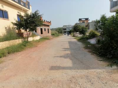 E-18 Health Enclave Islamabad Corner Residential Plot Surrounded By Houses