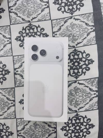 Iphone 17 pro Max 256 gb Silver