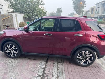 Toyota Raize Z Package full option 360 cams 2020