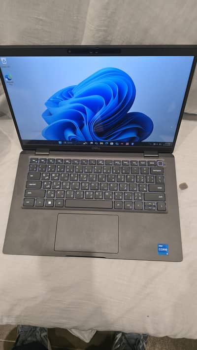 Dell Latitude 7430 16/512 stock. 10/10 with original box charger