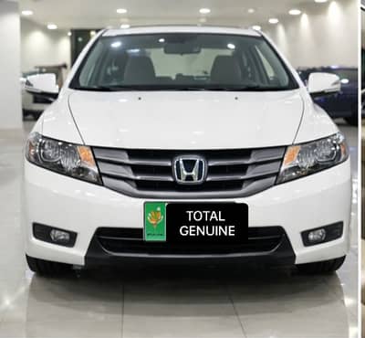 Honda City IVTEC 2017 (LAHORE REGISTERED) TOTAL GENUINE