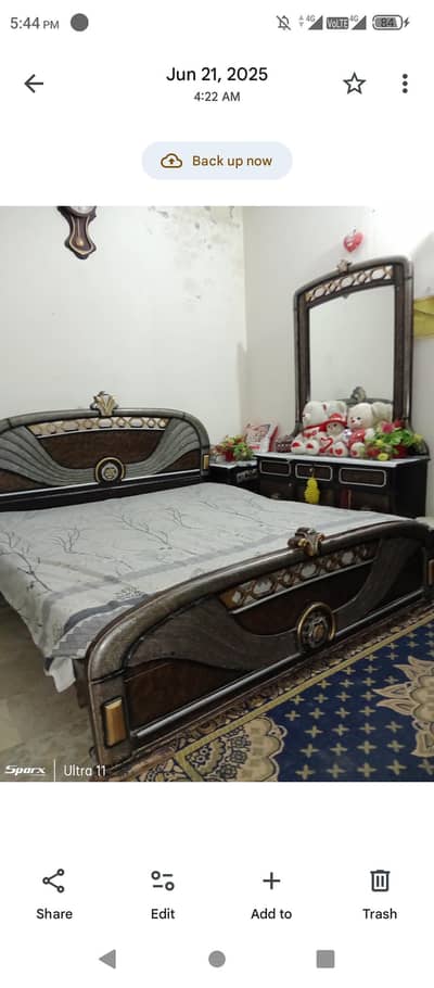old design wooden bed