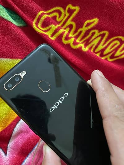 box with original charger