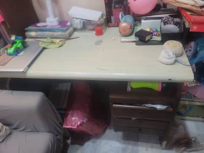 study table