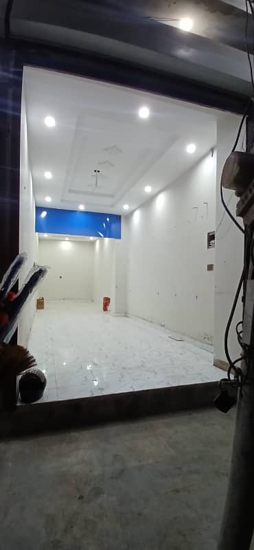 SHOP AVAILABLE FOR RENT