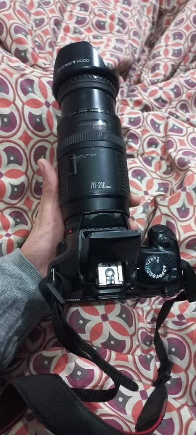 Canon DSLR Camera – Excellent Condition