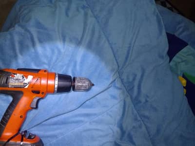 black + deckers original cordless drill with charger