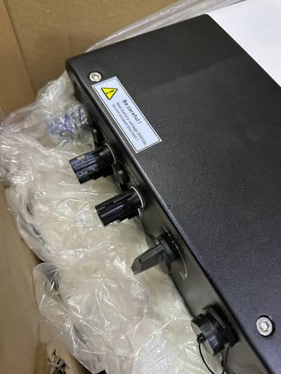 2 pcs brand new inverters 10KW hybrid Growatt
