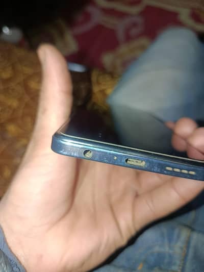 infinx hot 40 pro model ha box sath ha 16+256gb ha all ok