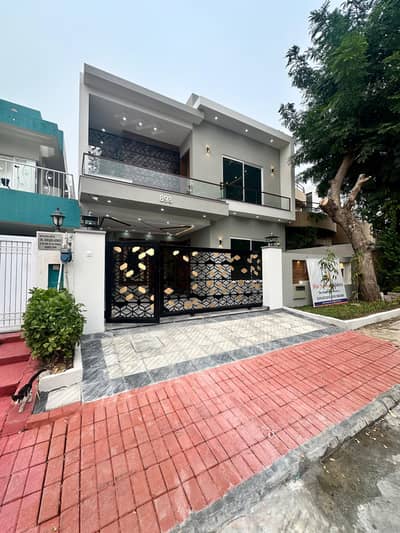 Brand New Modern House For Sale