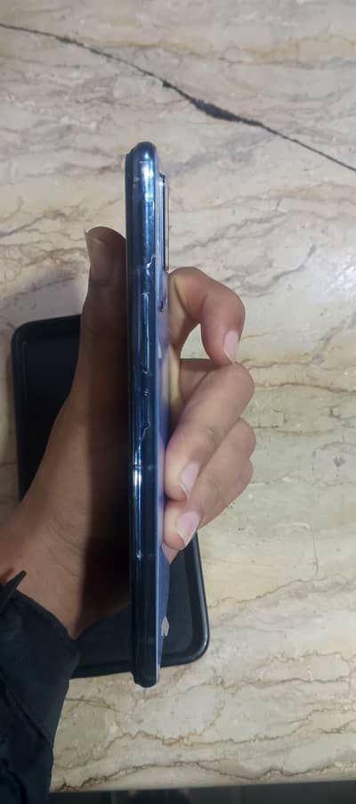 no box no charger full original phone not open not repair