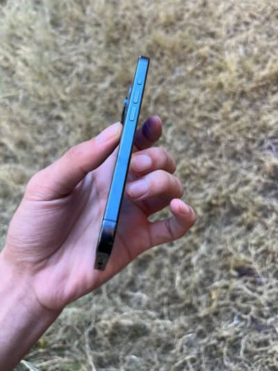 Iphone 15 pro factory unlock