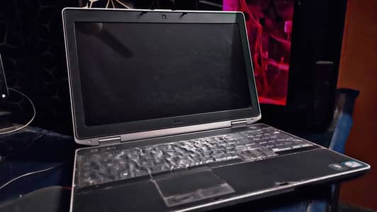 Dell Latitude E6530 LAPTOP with graphics card | Gaming/Working Laptop
