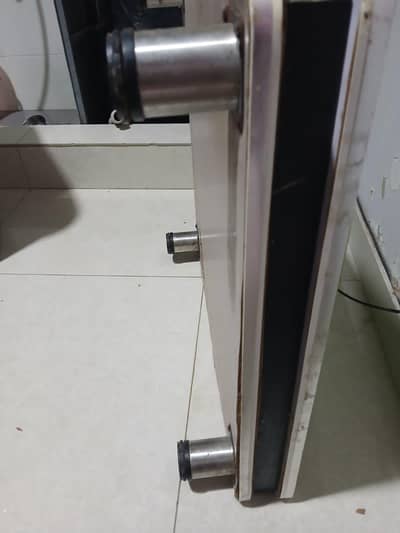 refrigerator stand