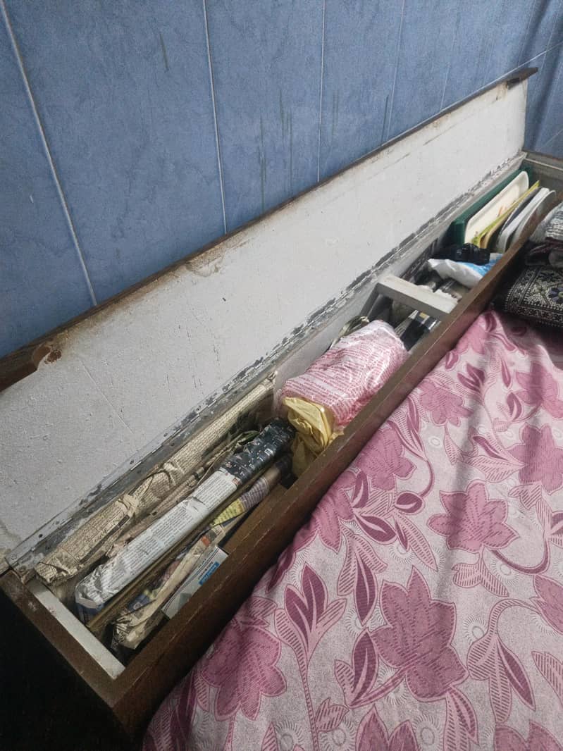 Sleeping bed 3