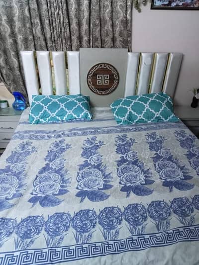 bed set new condition