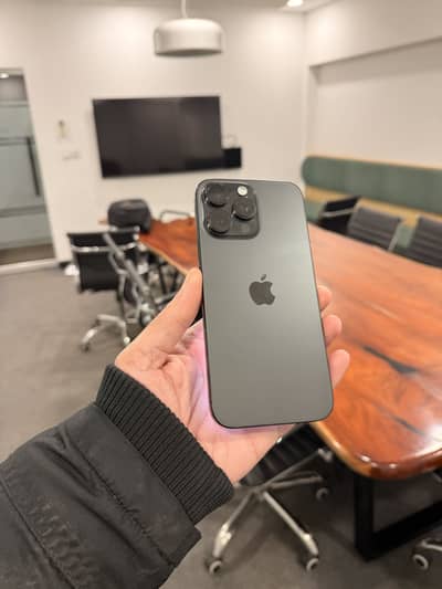 iPhone 16 Pro Max 1Tb Space Black Non PTA