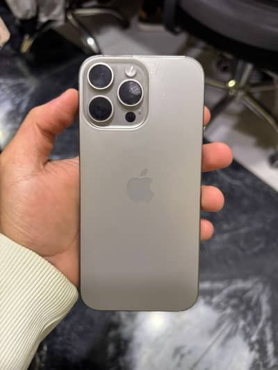 Iphone 16 Pro Max 256gb Natural Titanium Mint Condition With Box