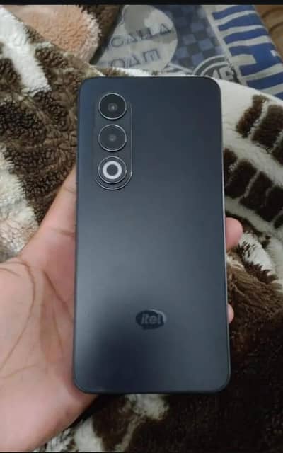 Itel S25 just box open