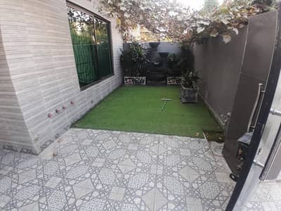 10 MARLA PORTION ( LOWER PORTION LOKED) 10 K. V SOLAR SYSTEM , SUI GAS METER AND MANY MORE