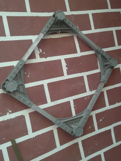 refrigerator iron  stand