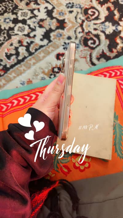 iPhone 16 pro 128 gb desert titanium