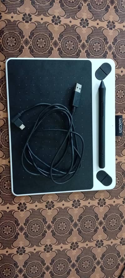 WACOM BAMBOO PEN TABLET
