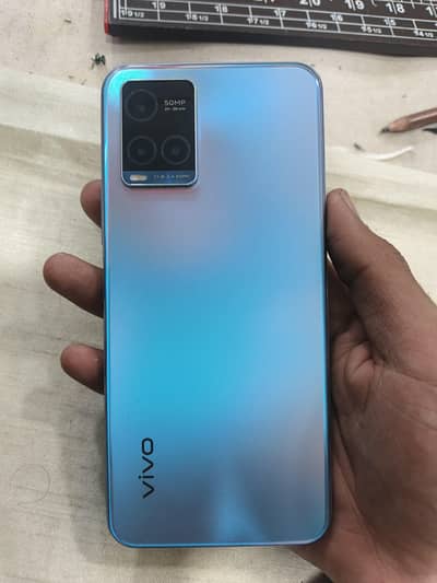 vivo y33s 8/128 gb